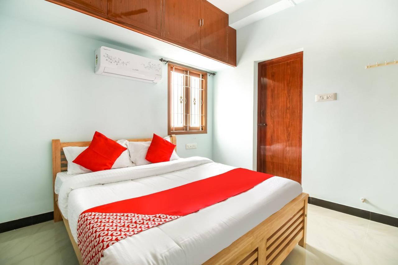 Oyo 71549 Shri Sai Apartments Mettuppālaiyam Екстериор снимка