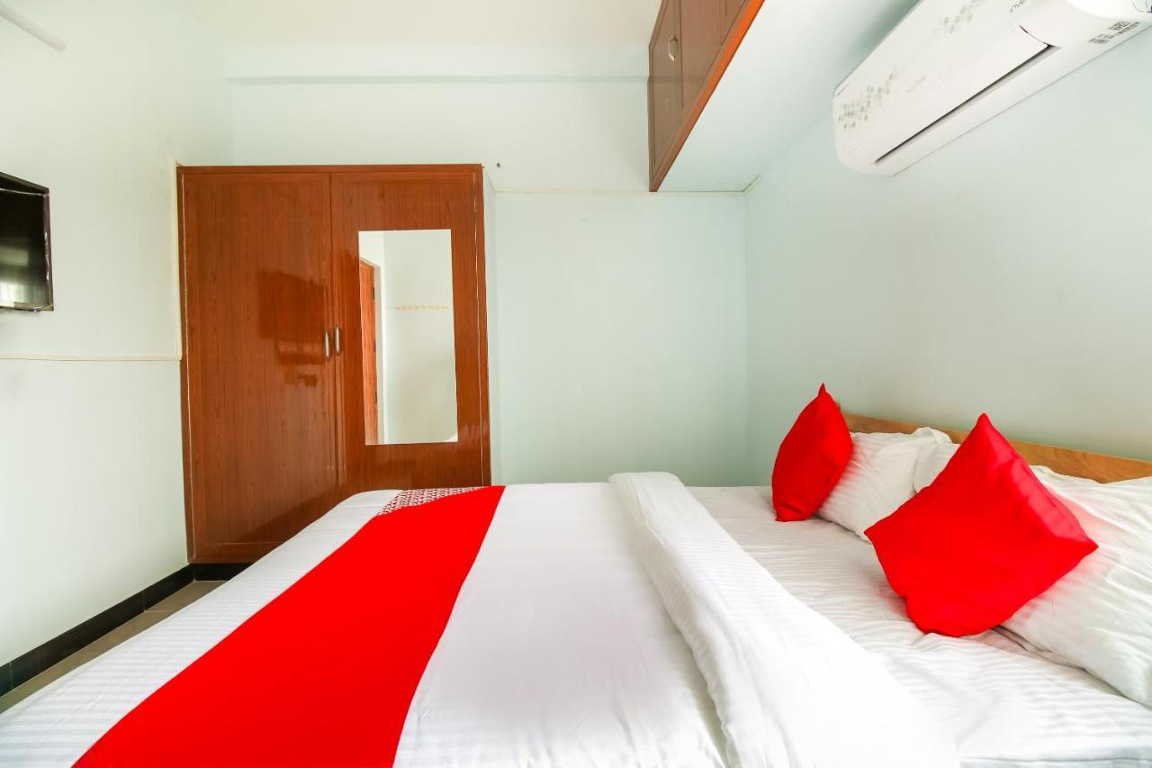 Oyo 71549 Shri Sai Apartments Mettuppālaiyam Екстериор снимка