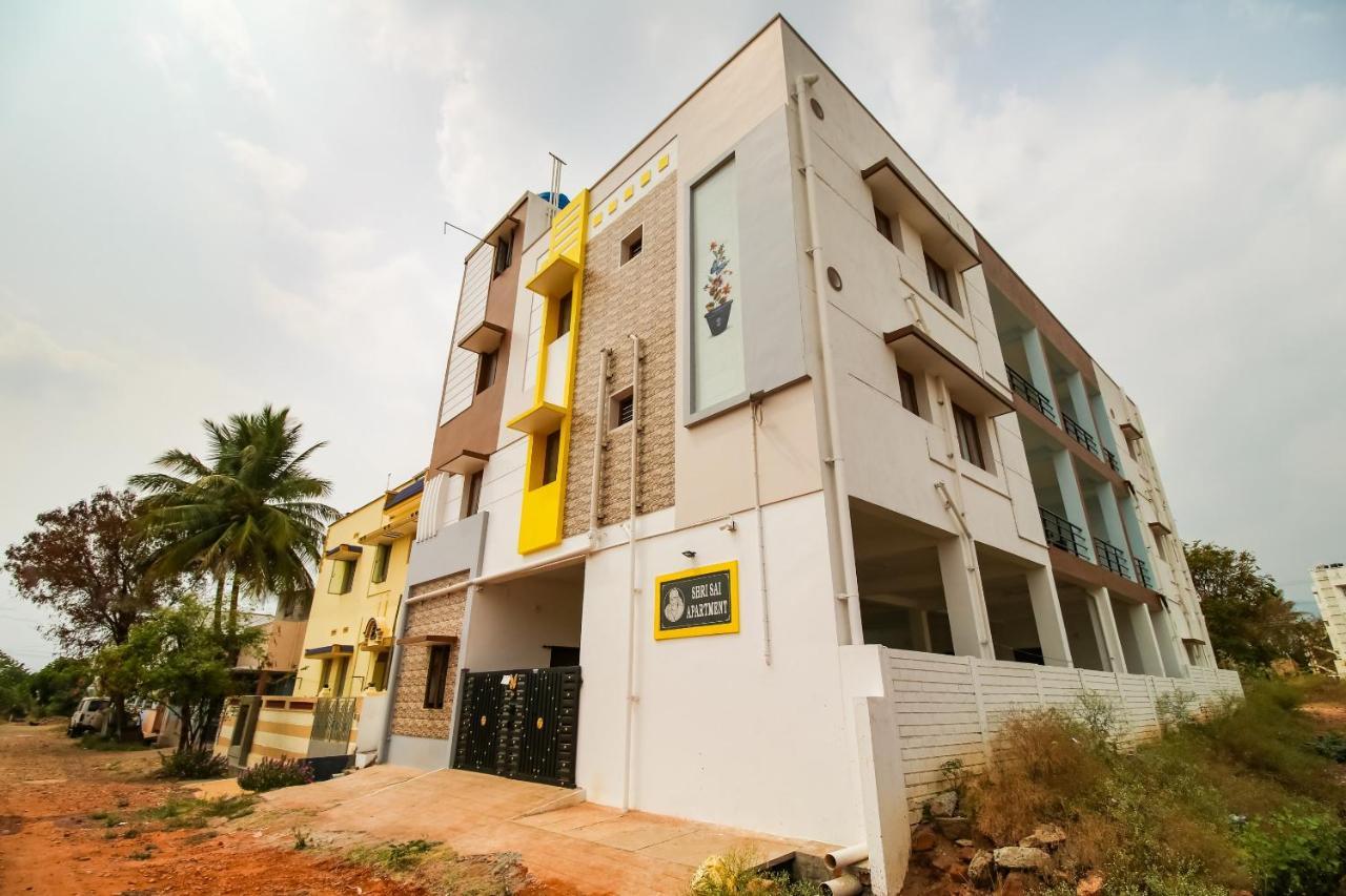 Oyo 71549 Shri Sai Apartments Mettuppālaiyam Екстериор снимка
